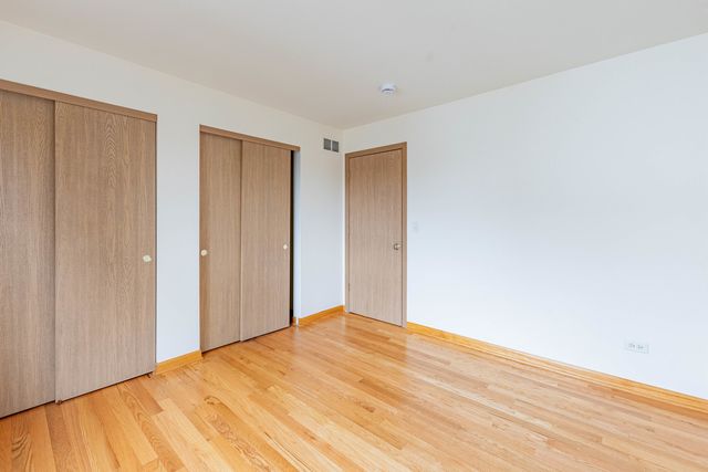 16516 Coventry Lane, Crest Hill, IL 60403