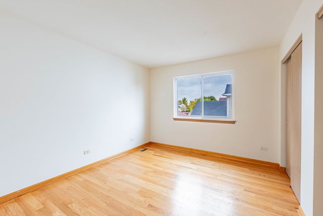 16516 Coventry Lane, Crest Hill, IL 60403