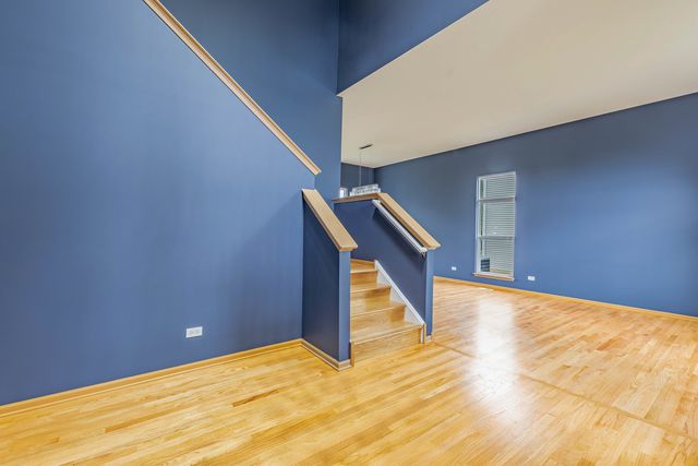 16516 Coventry Lane, Crest Hill, IL 60403