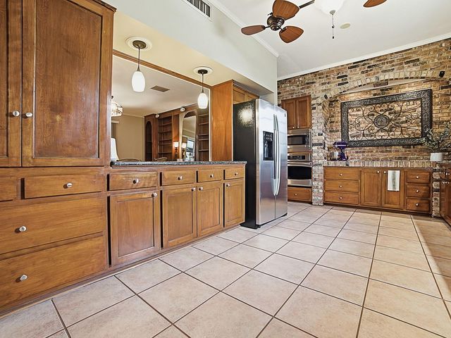 1017 SHORE ACRES DRIVE, Leesburg, FL 34748