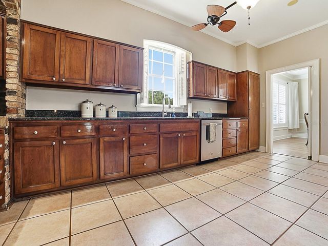1017 SHORE ACRES DRIVE, Leesburg, FL 34748