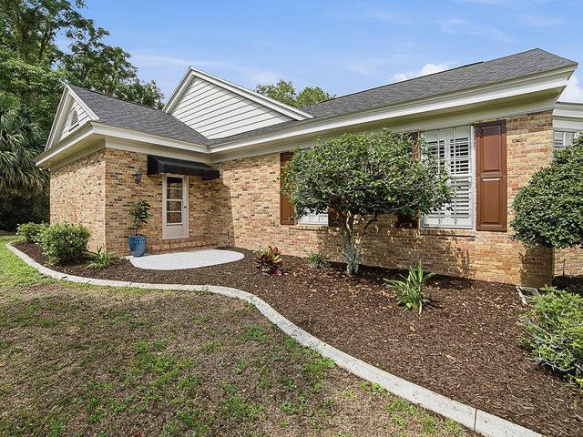 1017 SHORE ACRES DRIVE, Leesburg, FL 34748