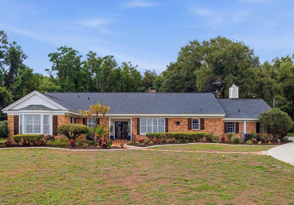 1017 SHORE ACRES DRIVE, Leesburg, FL 34748