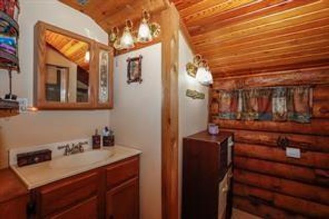 25881 Pine Oak Drive, Hockley, TX 77447