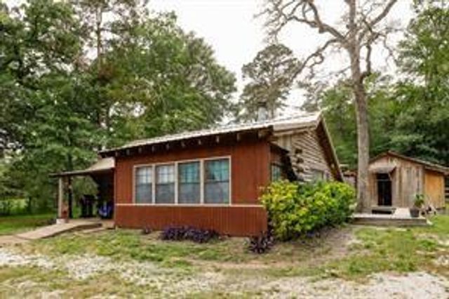 25881 Pine Oak Drive, Hockley, TX 77447