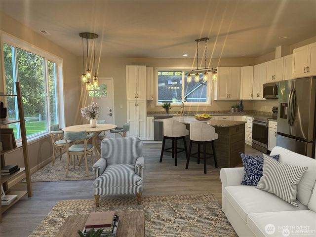 11813 Island Drive, Anderson Island, WA 98303