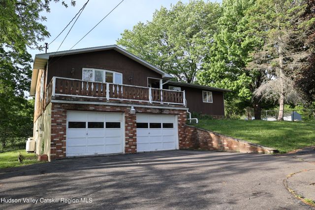 5 Enax Road, Freehold, NY 12431
