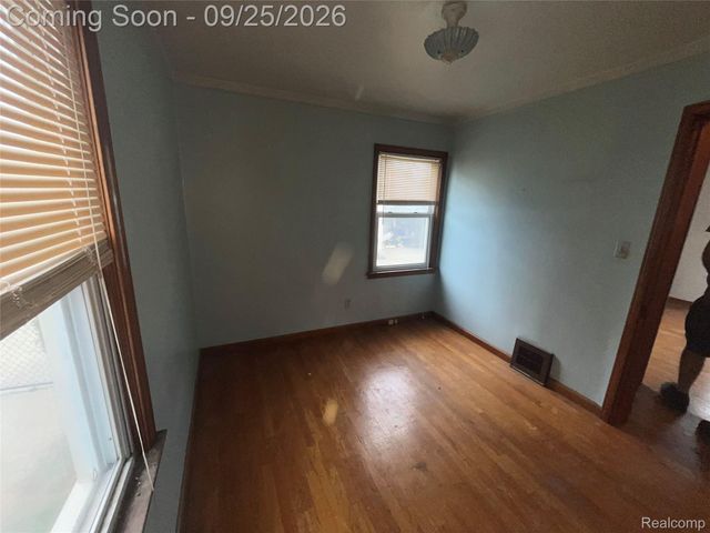 4558 Helen Street, Dearborn, MI 48126
