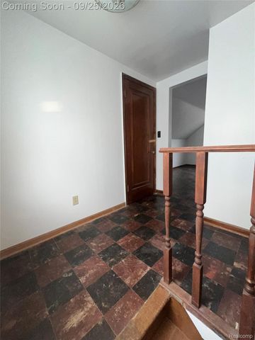 4558 Helen Street, Dearborn, MI 48126