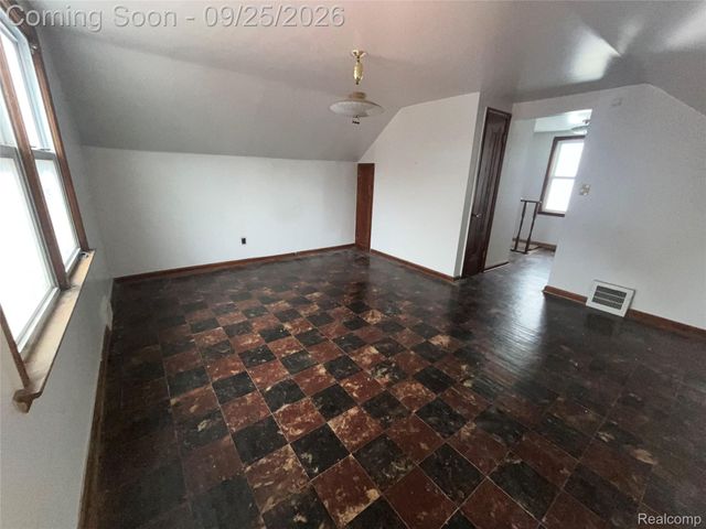 4558 Helen Street, Dearborn, MI 48126