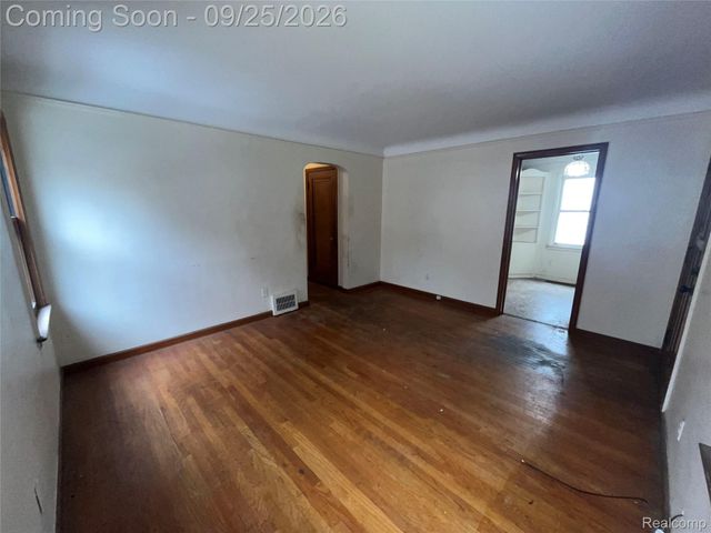 4558 Helen Street, Dearborn, MI 48126