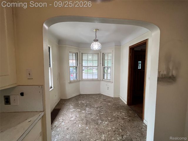 4558 Helen Street, Dearborn, MI 48126