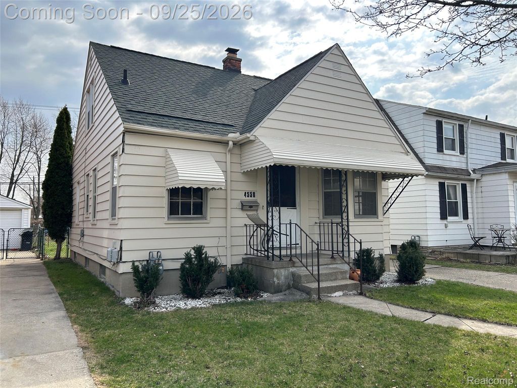 4558 Helen Street, Dearborn, MI 48126