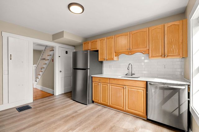 184 Echo Avenue, Portsmouth, NH 03801