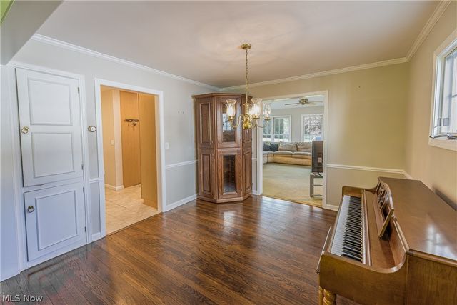 22532 Byron Road, Shaker Heights, OH 44122