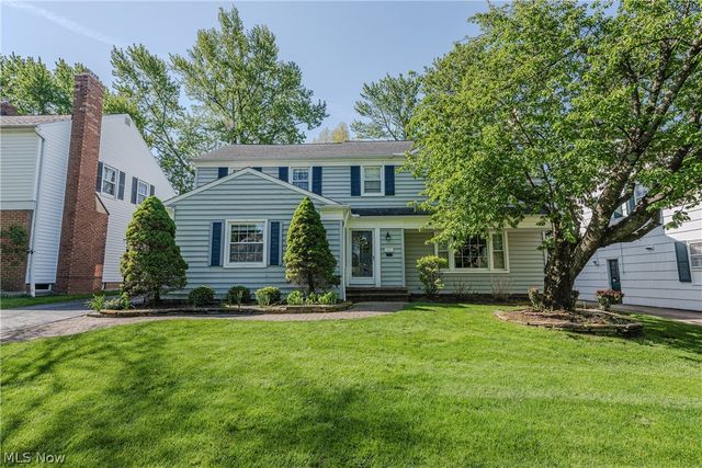 22532 Byron Road, Shaker Heights, OH 44122