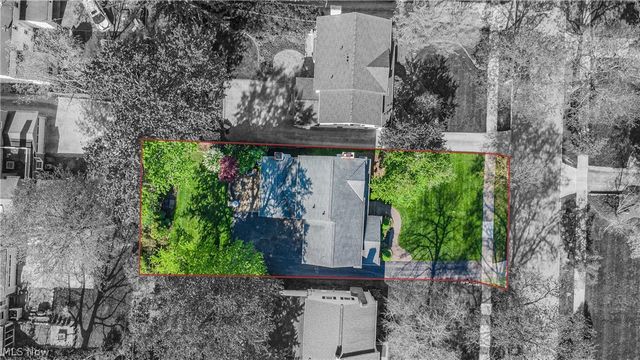 22532 Byron Road, Shaker Heights, OH 44122