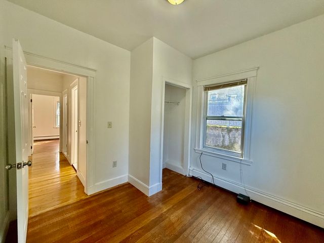 62 Algonquin Rd. Apt 2, Newton, MA 02467