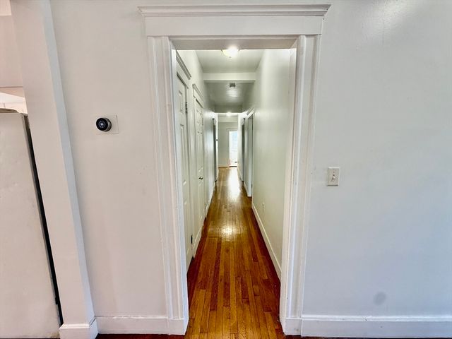 62 Algonquin Rd. Apt 2, Newton, MA 02467