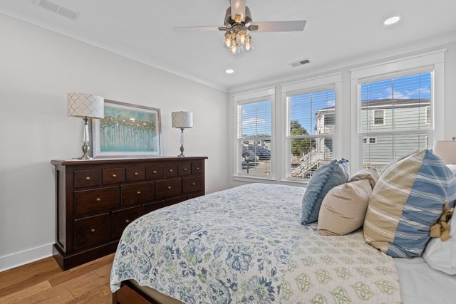 1131 Oak Bluff Avenue, Charleston, SC 29492