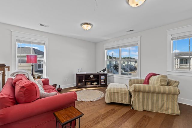 1131 Oak Bluff Avenue, Charleston, SC 29492