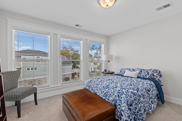 1131 Oak Bluff Avenue, Charleston, SC 29492