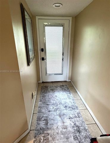 12800 SW 7th Ct 102G, Pembroke Pines, FL 33027