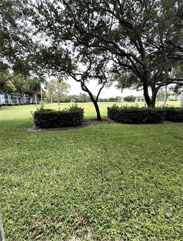 12800 SW 7th Ct 102G, Pembroke Pines, FL 33027