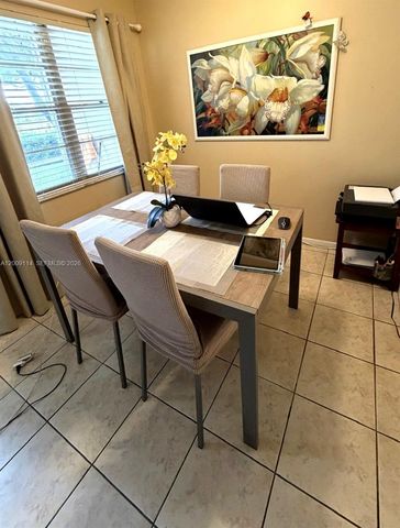 12800 SW 7th Ct 102G, Pembroke Pines, FL 33027