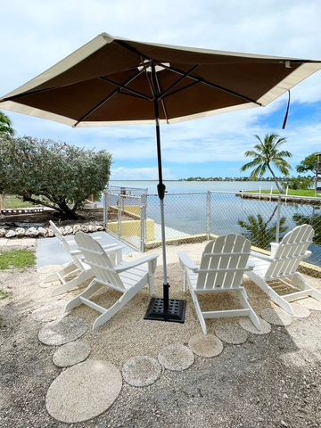 56 Bay Drive, Saddlebunch, FL 33040