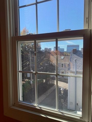 10 Salem St. Ave 2, Boston, MA 02129