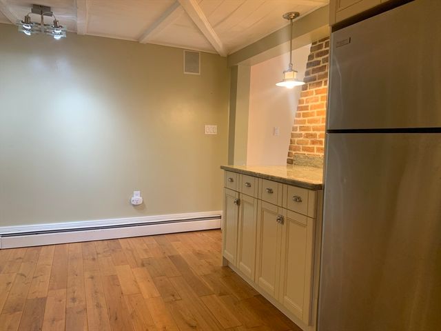 10 Salem St. Ave 2, Boston, MA 02129