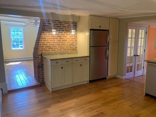 10 Salem St. Ave 2, Boston, MA 02129