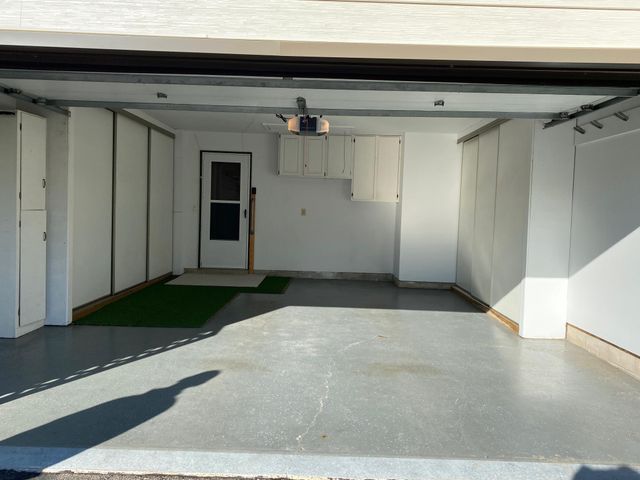 1160 Black Oaks Lane N, Plymouth, MN 55447