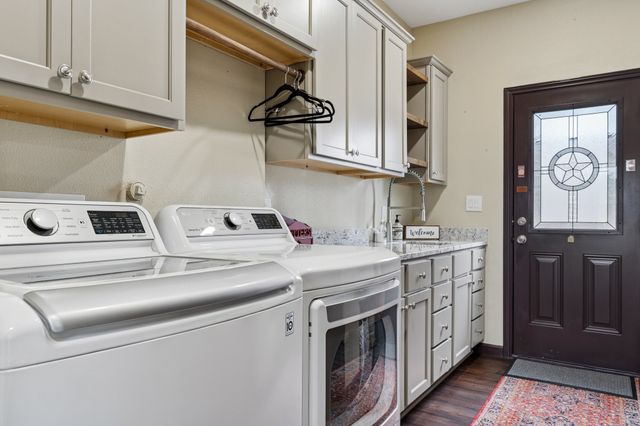 717 Forest Ridge Drive, Garland, TX 75042