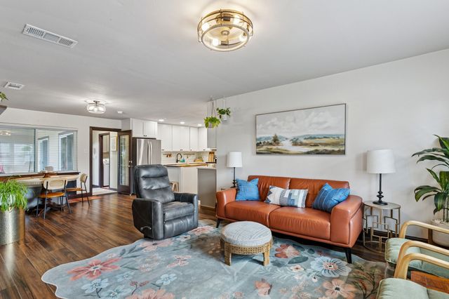 717 Forest Ridge Drive, Garland, TX 75042