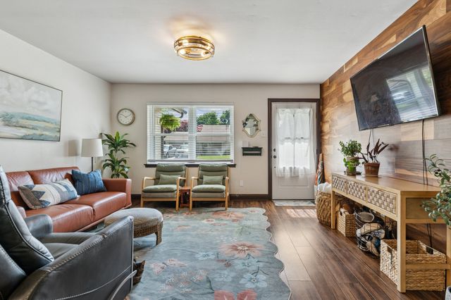 717 Forest Ridge Drive, Garland, TX 75042