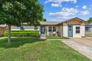 717 Forest Ridge Drive, Garland, TX 75042