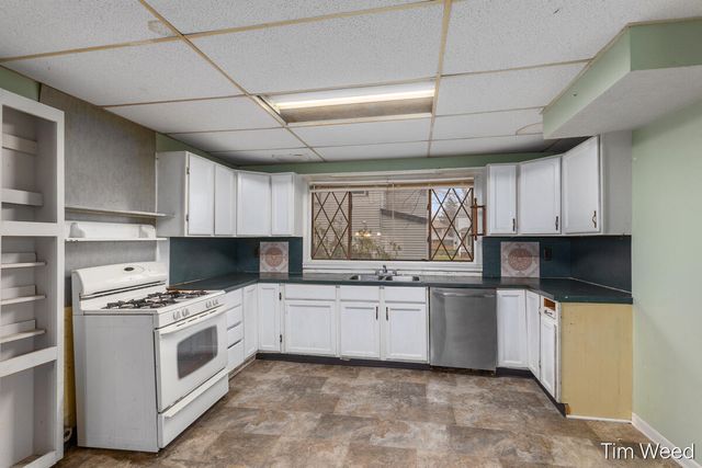 1332 Muskegon Avenue, Grand Rapids, MI 49504