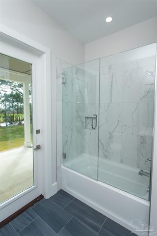 3846 Saber Tooth Cir, Gulf Breeze, FL 32563