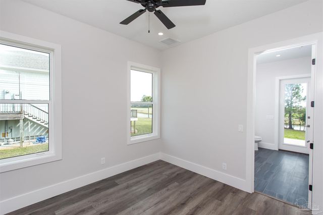 3846 Saber Tooth Cir, Gulf Breeze, FL 32563