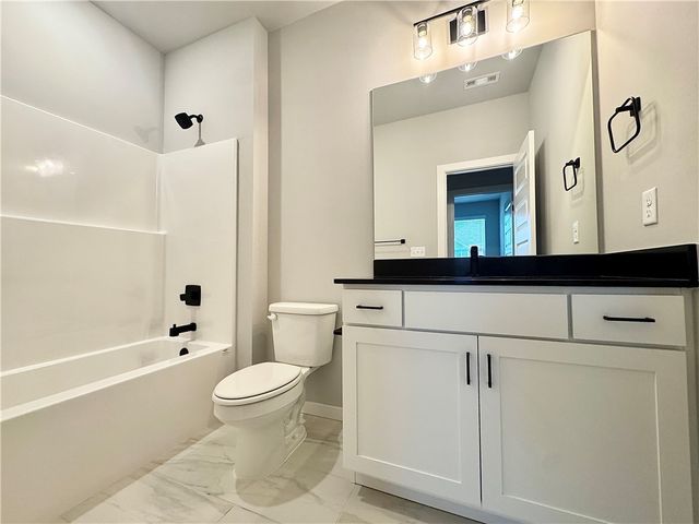 5906 SW Bear Creek Avenue, Bentonville, AR 72713