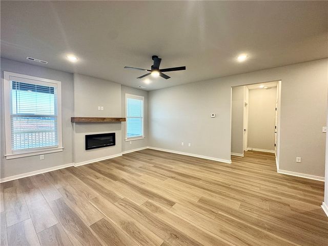 5906 SW Bear Creek Avenue, Bentonville, AR 72713