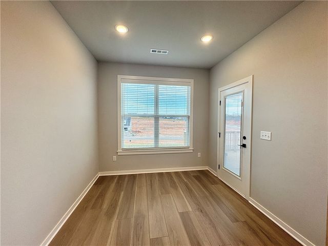 5906 SW Bear Creek Avenue, Bentonville, AR 72713