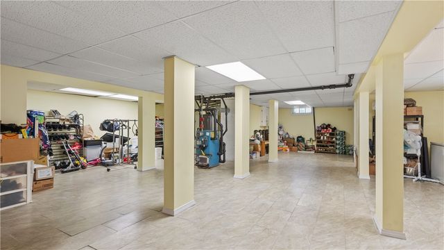75 Read Avenue, Lincoln, RI 02865