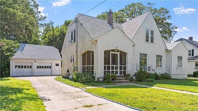 75 Read Avenue, Lincoln, RI 02865