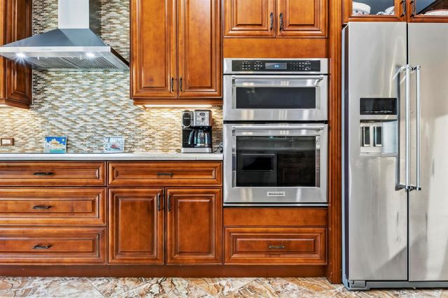 12020 NW 2nd Drive, Coral Springs, FL 33071