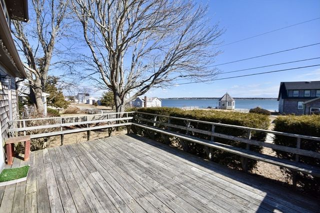 76 Nakata Avenue, Fairhaven, MA 02719
