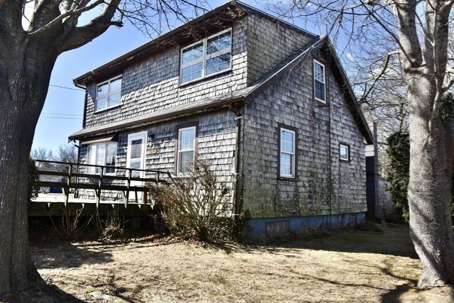 76 Nakata Avenue, Fairhaven, MA 02719