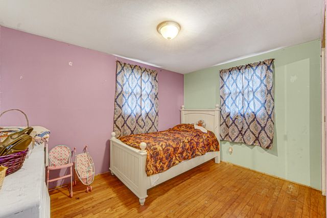 709 Beverly Drive, Hebron, IN 46341